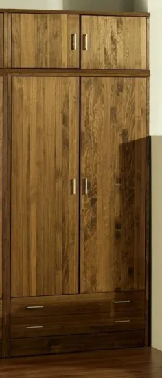 Armario modelo Nova 2 puertas macizas con altillo