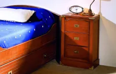 Mesita tres cajones Camarote 45 en Mueblesguadalhorce.es