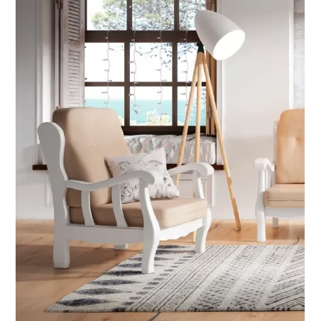 Sillón Colonial de diseño en madera vista
