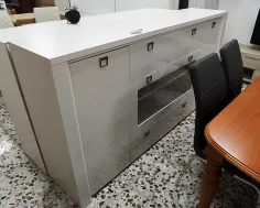 Aparador HERESS 200 cm.