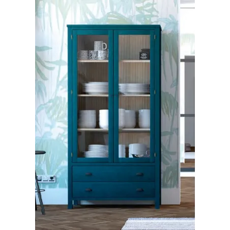 Salón con vitrinas en madera 270 cm.