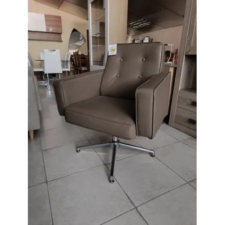 Sillón giratorio tapizado