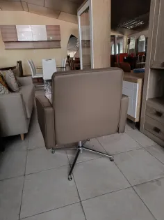 Sillón giratorio tapizado 2