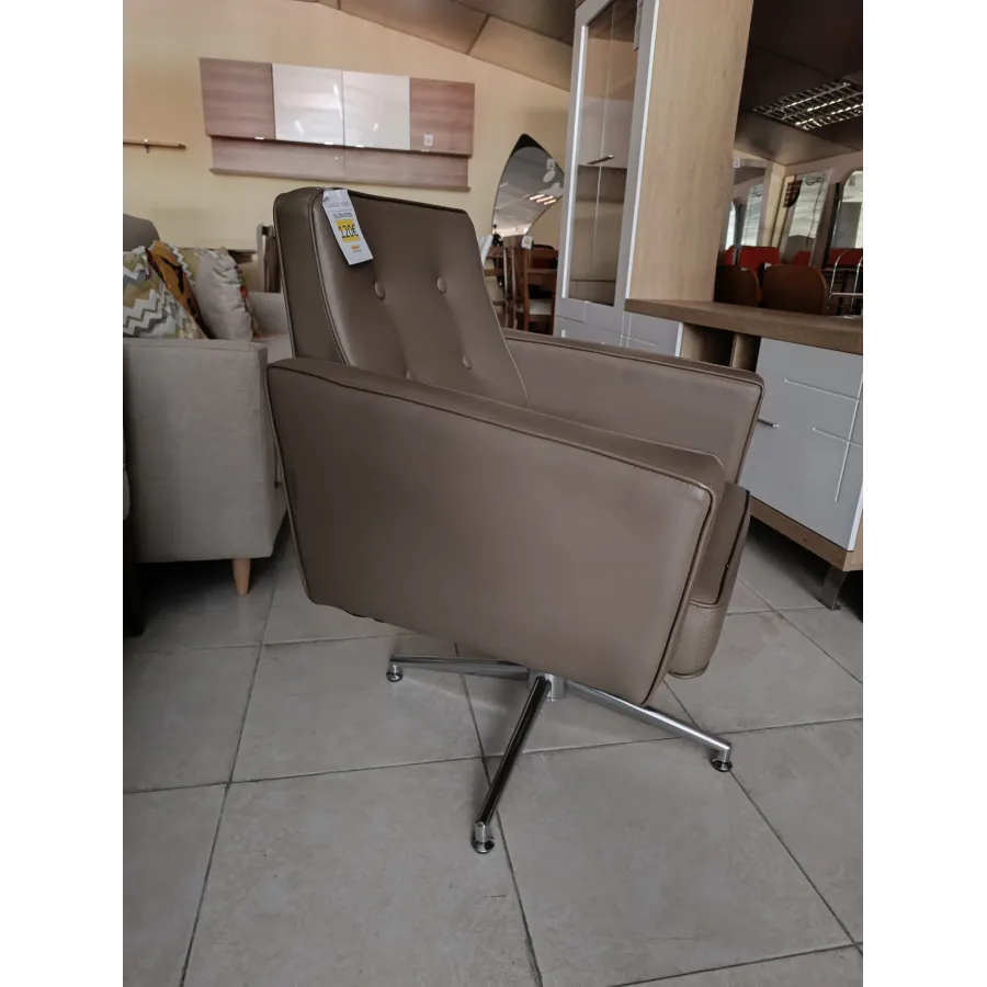 Sillón giratorio tapizado