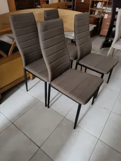 Sillas tapizadas 4 unidades