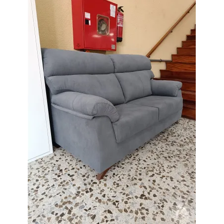 Sofá respaldo alto de liquidación