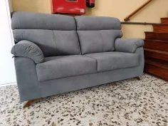 Sofá respaldo alto de liquidación 2