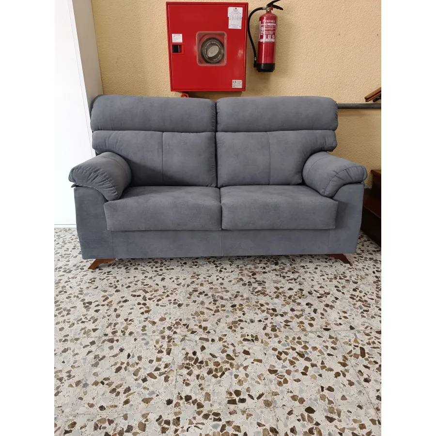 Sofá respaldo alto de liquidación