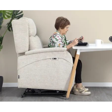 Sillon Galileo elevador vertical de Tayber en Mueblesguadalhorce.es