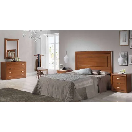 Dormitorio con cómoda y espejo linea clásica colección Parma